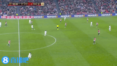 西甲：皇家社会3-2击败巴列卡诺