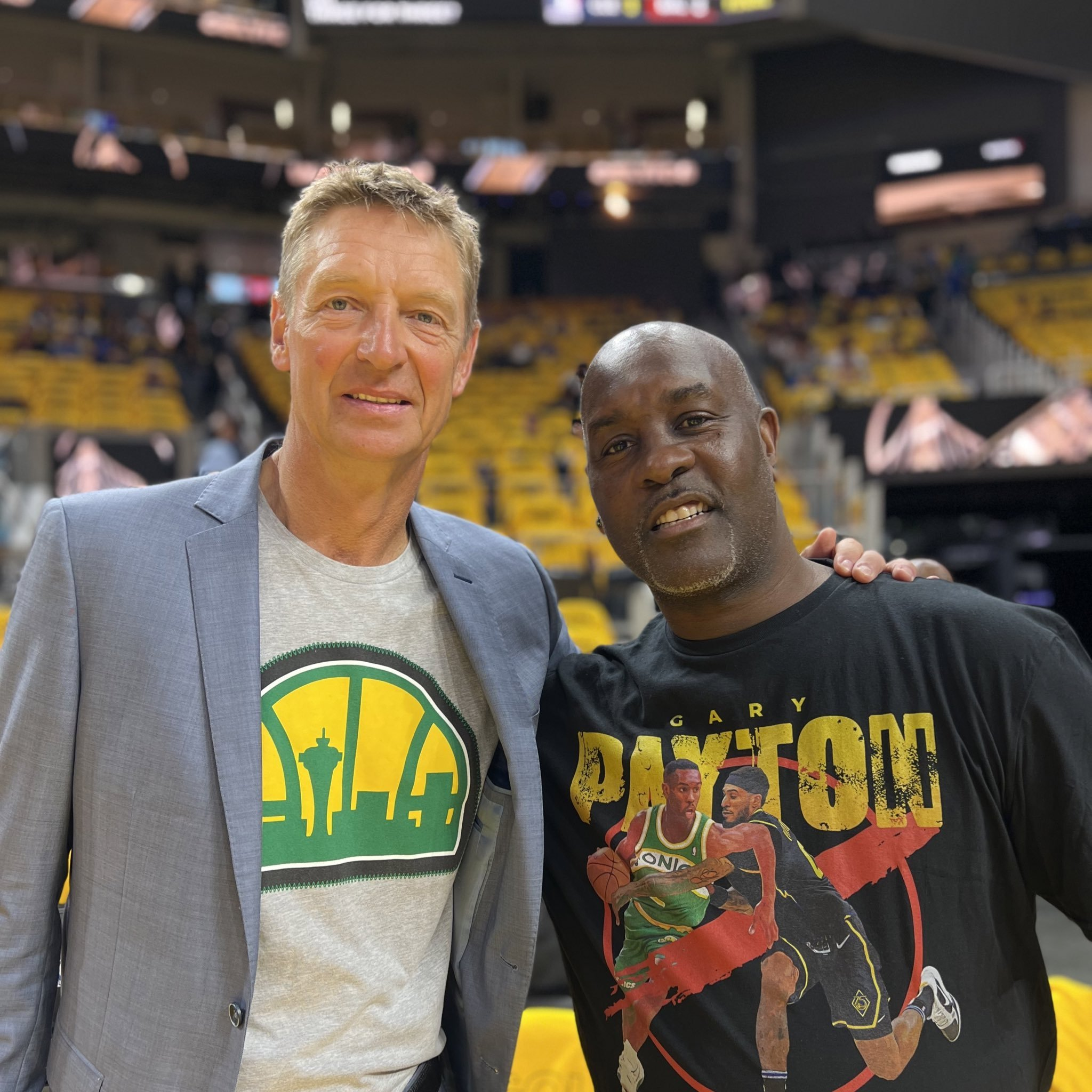 战胜低谷站 战胜低谷站