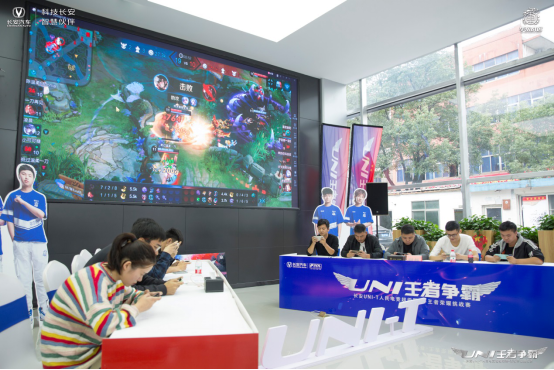 在足球圈关 在足球圈关
